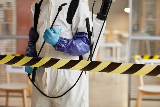 Professional Biohazard technician working in Woodstock, IL